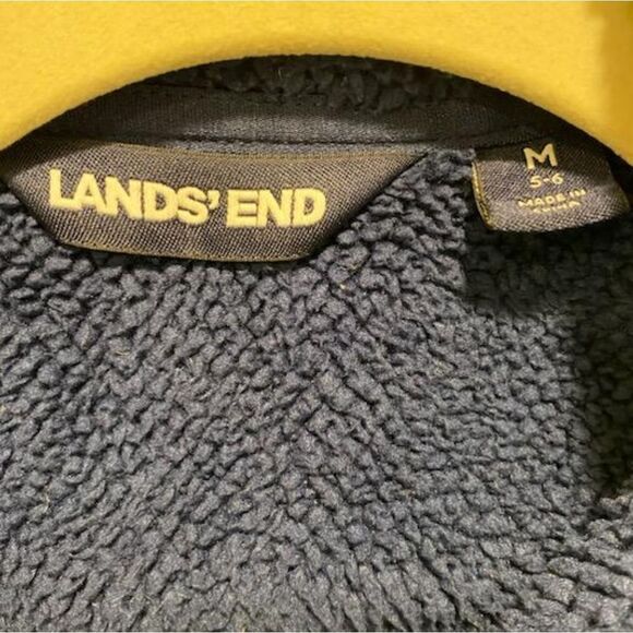 Land's End Full-Zip sweater, sz 6 Boys. - Picture 3 of 3
